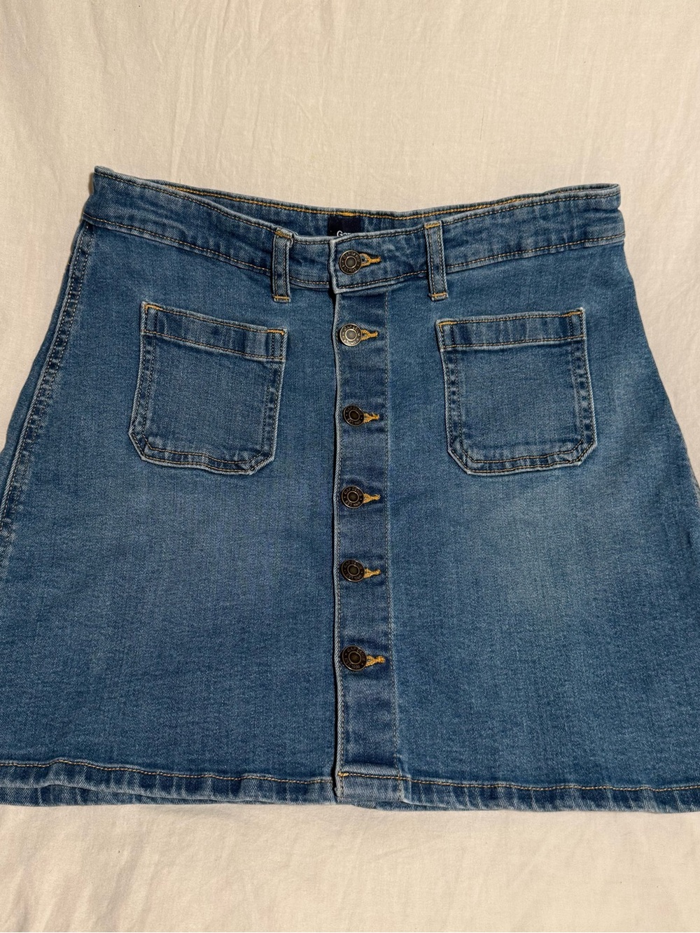 Button-Front Denim Mini Skirt size 6